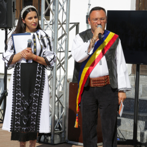 2024.06.13-Spectacol-Povestea-de-Sanziene-design